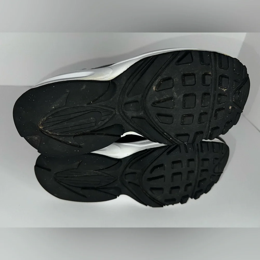 Nike Air Max Plus QS PS Child Size 13C Allover Logo Black Sneakers BQ1936-002 13